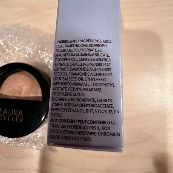 Laura Geller Baked Balance-n-Brighten Color Correcting Foundation - Picture 11 of 12